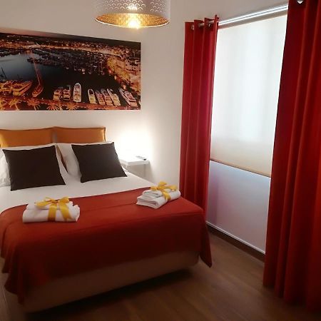 Tugaplace Bed & Breakfast Montijo Exterior photo